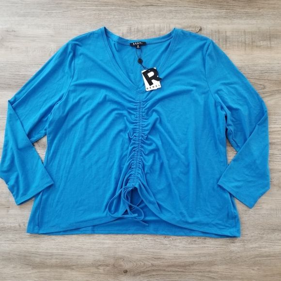 NWT Rebel Ruched Front V Neck Top A0109 - Picture 3 of 3